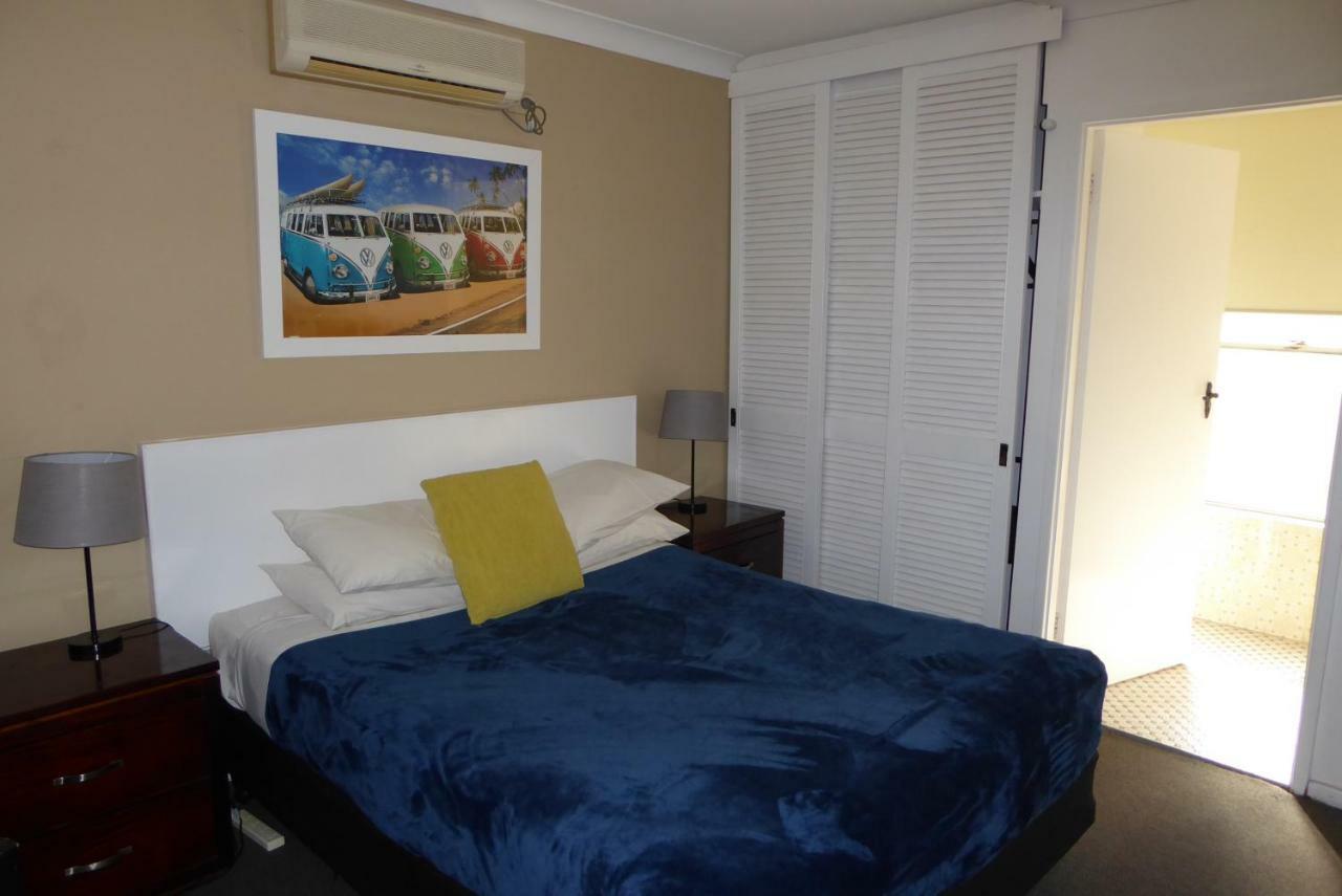 Windmill Motel วูลองกอง ภายนอก รูปภาพ